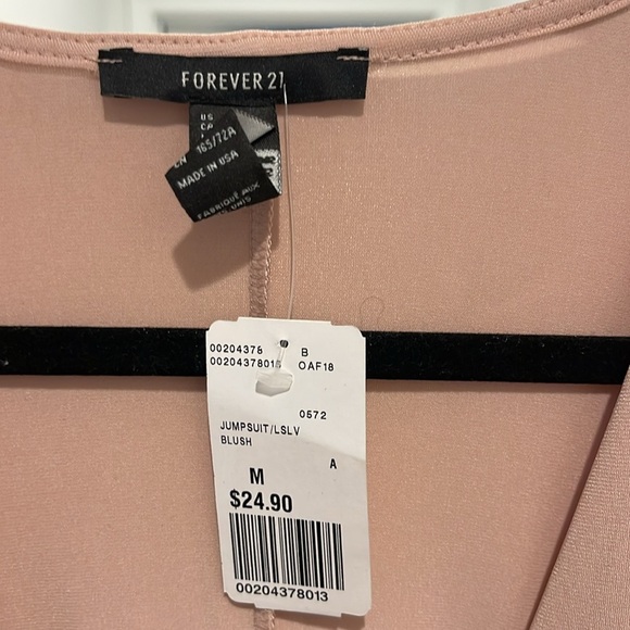 Pink Blush Romper Forever 21 Size Medium - Picture 5 of 7